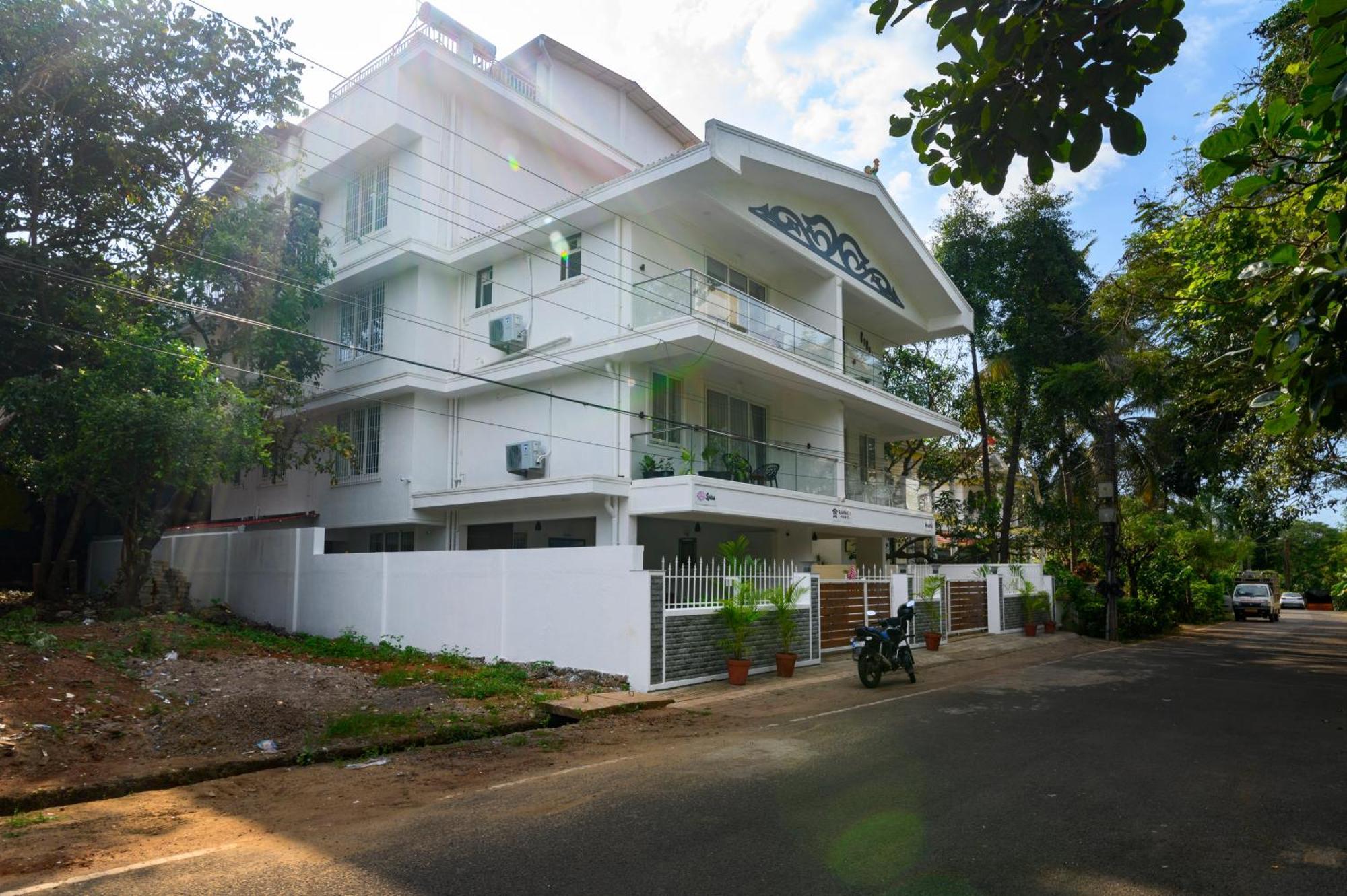 Lotus & Orchid Villas By Ramnath Homes Sangolda Eksteriør bilde